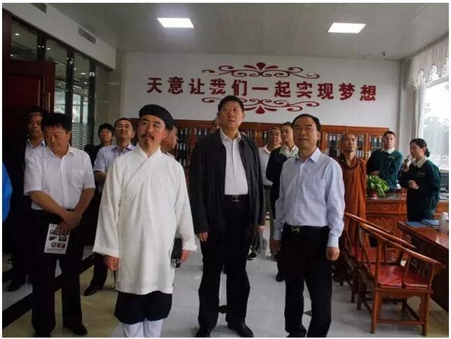山東省政協(xié)常委、民宗委主任孫傳宏蒞臨天意考察參觀(guān)